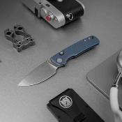 VOSA4803 — Couteau Vosteed Porcupine TiSlim Lame Acier 154CM Drop Point Stonewash Manche Titane Bleu Top Linerlock - Livraison Gratuite