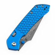 B1034H9 — Couteau Tenable Fenrir Lame Acier Damas Blackwash Harpoon Manche Aluminium Bleu Texture Fishscale Top Liner Lock Livraison Gratuite