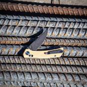 SKW67515 Skallywag Tactical Porpoise Spear Point – Couteau pliant Crossbar Lock Lame Acier N690 Black PVD Manche G10 Tan - Livraison Gratuite