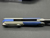 STEDG2303 Stedemon NOC DG23 Tanto – Lame Acier 440C Manche G10 Bleu/Blanc Clip Coffret - Livraison Gratuite