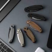 KIV3781CDA3 Kizer Phoca CD – Couteau pliant Clutch Lock Lame Acier Damas Manche Mkuruti Wood - Livraison Gratuite