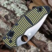 SC101GBKYLMCP2 — Couteau Spyderco Manix 2 Salt USA Lame Acier CPM-MagnaCut Leaf-Shaped Manche G10 Jaune et Noir Ball Bearing Lock - Livraison Gratuite