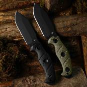 KI1105A3  Kizer Sheepdog Survival – Couteau Bushcraft Lame Acier 1095 Black Coating Manche Black G10 Housse Kydex - Livraison Gratuite  