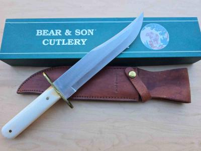 BCWSB02  Bear & Son American Bowie | Couteau Lame Clip Point Acier 12C27M | Manche White Bone USA Étui en cuir - Livraison Gratuite 