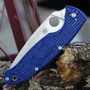 SC142PBL Couteau Spyderco Resilience Lightweight Blue Lame Acier CPM-S35VN - Livraison Gratuite