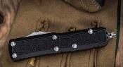 MCT12610S Microtech Daytona D/E OTF – Couteau Automatique Double Action Lame M390 Manche Alu Noir USA – Livraison Gratuite