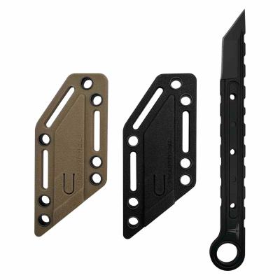 TKF3S05 – Takumitak Utility – Couteau fixe plate semelle – Lame Tanto Acier 3Cr13 Black Oxide  – Plaquettes FRN Noir – Étui POP Tek-Lock  – Livraison Gratuite
