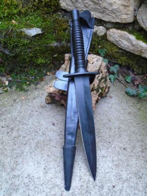 REPLIQUE DAGUE ANGLAISE POIGNARD - FAIRBAIRN 1945 PA2046BK British Commando Knife - Free SHipping