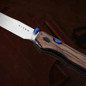 KIV3011BCA1 Couteau Kizer Nice Guy | Lame Acier AEB-L Satin | Manche Micarta Brown Norplex | Livraison Gratuite