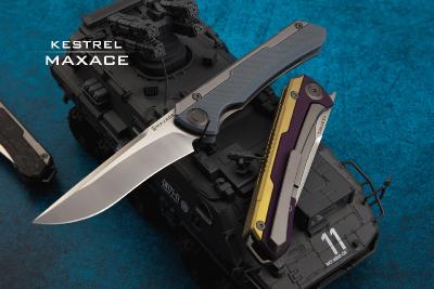 MAXMKT202 Couteau Maxace Kestrel Blue/Gray Manche Titane/G10 Lame Acier M390 IKBS - Livraison Gratuite