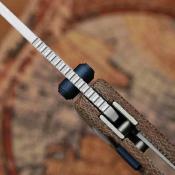 KIV3698A2  Kizer Renaissance | Couteau Lame Sheepsfoot Acier Bohler N690 Satin | Manche Brown Norplex UltreX Micarta Linerlock - Livraison Gratuite