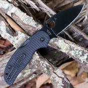 SC123GPBKMCBK Couteau SPYDERCO Sage 5 Salt Lame Acier CPM MagnaCut Black TiCN Manche G10 Black Compression Lock - Livraison Gratuite