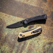 SKW67515 Skallywag Tactical Porpoise Spear Point – Couteau pliant Crossbar Lock Lame Acier N690 Black PVD Manche G10 Tan - Livraison Gratuite