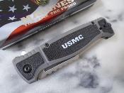 USMA3005GY Lot de 2 Couteau Semi-Automatique USMC Marines A/O Lame Tanto Acier 3Cr13  - Livraison Gratuite