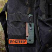 VOSA2929  Couteau Vosteed Raccoon 2.0 | Lame Modified Sheepsfoot Acier 14C28N | Manche Green G10 Button Lock - Livraison Gratuite