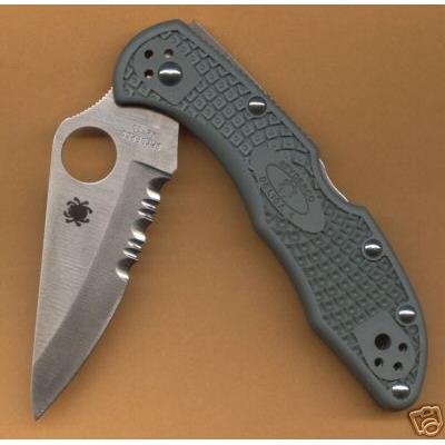 Couteau SPYDERCO SC11PSFG Delica 4