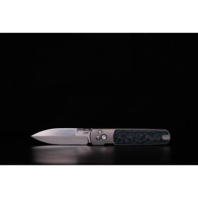 J1951GFCG1 Couteau Pliant CJRB Perfect Locust Lame Acier S90V Manche Titane Carbone Noir Bleu Button Lock - Livraison Gratuite