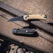 SKW67512 Skallywag Tactical Porpoise Wharncliffe – Couteau pliant Crossbar Lock Lame Acier N690 Black PVD Manche Black G10 - Livraison Gratuite