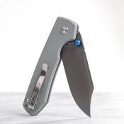 VOSA2918 Vosteed Raccoon A2918 – Lame Bowie 14C28N Destroyer Gray, Manche G10 Gris, Verrouillage Top Liner Lock - Livraison Gratuite