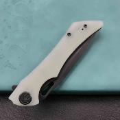 KUB245G – Couteau Kubey Raven Lame Acier AUS-10 Manche G10 Jade Linerlock IKBS - Livraison Gratuite