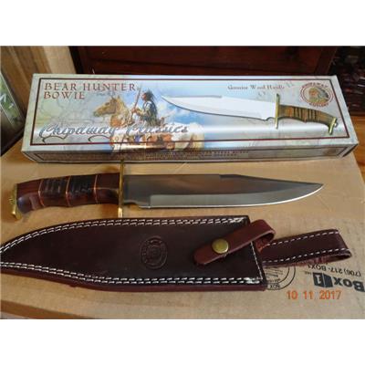 FCW903 Poignard Couteau de Chasse Frost Bear Hunter Bowie Manche Bois Etui Cuir - Livraison Gratuite