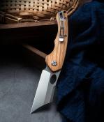 BTKL06B Couteau Bestech Skirmish | Lame Cleaver Acier 154CM | Liner Lock & Manche Bois d'Olivier - Livraison Gratuite
