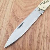 CMF05590117  Fraraccio – Couteau Pliant Sfilato Lame Acier Inox Manche Laiton Gravé Trinacria, Slip Joint Italy – Livraison Gratuite