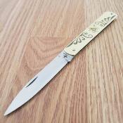 CMF05590117  Fraraccio – Couteau Pliant Sfilato Lame Acier Inox Manche Laiton Gravé Trinacria, Slip Joint Italy – Livraison Gratuite