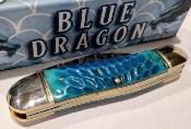 RR2713 Rough Rider Whittler Blue – Couteau Pliant 3 Lames Acier 440 Manche Os Sculpté Blue Dragon – Livraison Gratuite