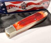 QAWB54 Queen USA Amber Winterbottom Bone Trapper – Couteau Pliant Traditionnel Clip & Spey Lame Acier Carbone 1095 Manche Os USA - Livraison Gratuite