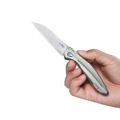 KUB299C Couteau Kubey Barracuda Lame Wharncliffe Acier M390 Manche Titane Liner Lock IKBS – Livraison Gratuite
