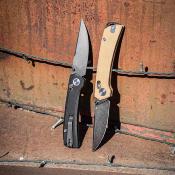 SKW67515 Skallywag Tactical Porpoise Spear Point – Couteau pliant Crossbar Lock Lame Acier N690 Black PVD Manche G10 Tan - Livraison Gratuite