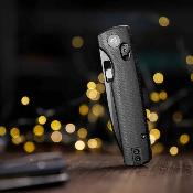 TVTY29BM14 Trivisa Sabretooth BM | Crossbar Lock | Lame Drop Point Acier 14C28N | Manche Micarta Black Roulements Céramique - Livraison Gratuite