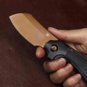 K3129A4 Couteau Kansept Pluto | Lame Acier S90V Rose Gold Drop Point | Manche Micarta / Titanium | Liner Lock | Livraison Gratuite