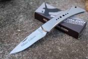 SF521 Couteau Pliant Falcon Lockback Large Silver Lame Acier VG10 - Livraison Gratuite