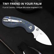 KIV2742A6 Kizer Microbe – Couteau Lame Acier 14C28N Satin Drop Point Manche Vortex Micarta Blue Button Lock – Livraison Gratuite