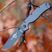 ON8838 Ontario RAT Model 2 Liner Lock | Couteau Lame Drop Point Acier AUS-8 Black | Manche Carbon Fiber / G-10 - Livraison Gratuite