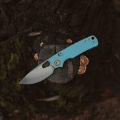 VOSD2608 Couteau Vosteed Porcupine A2608 – Couteau Lame Acier 14C28N Manche G10 Sky Blue Top Liner Lock Clip Réversible – Livraison Gratuite